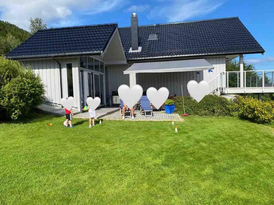 Koselig hus med fin utsikt