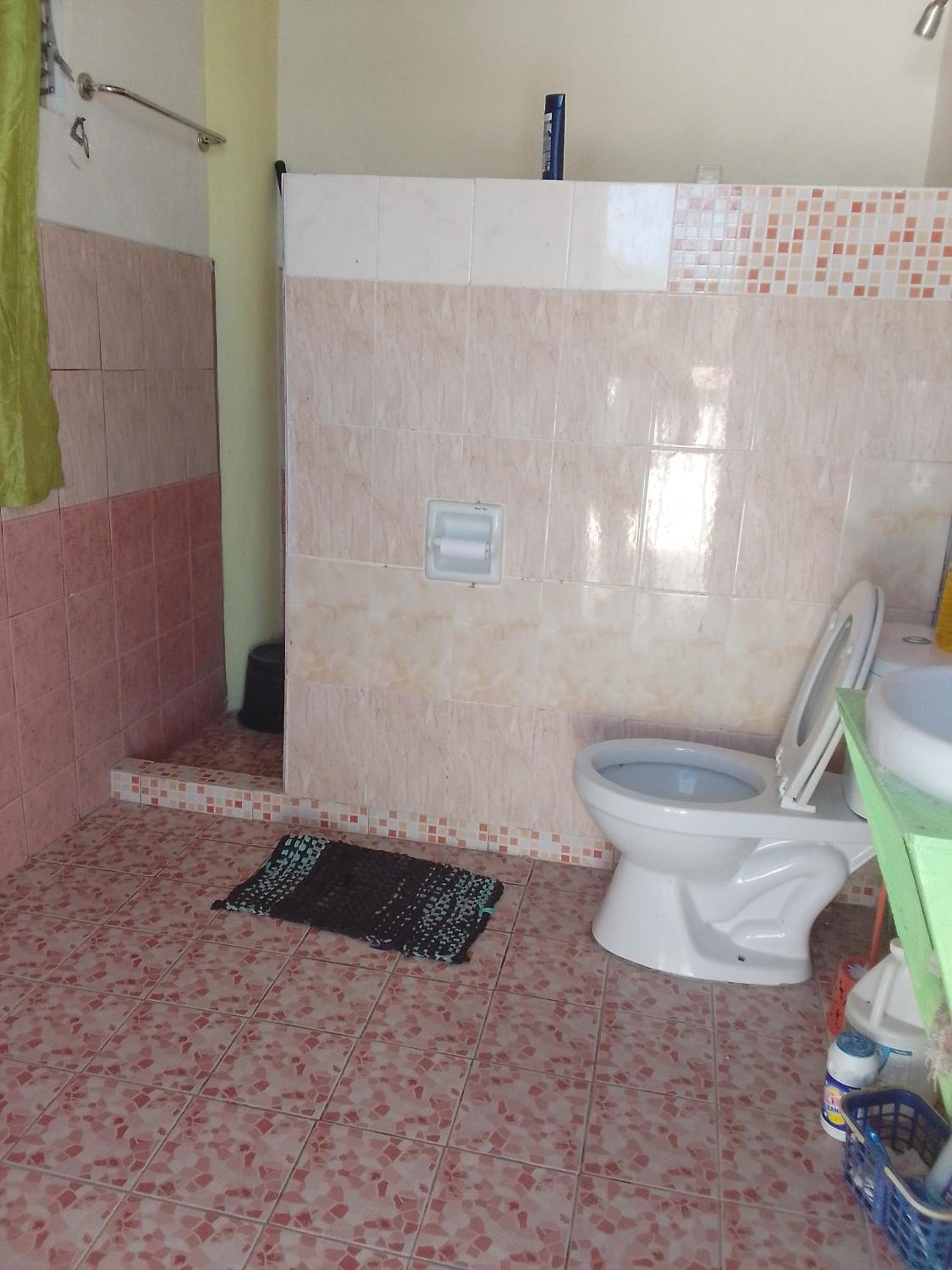 Cronin Residence, Oslob - 16