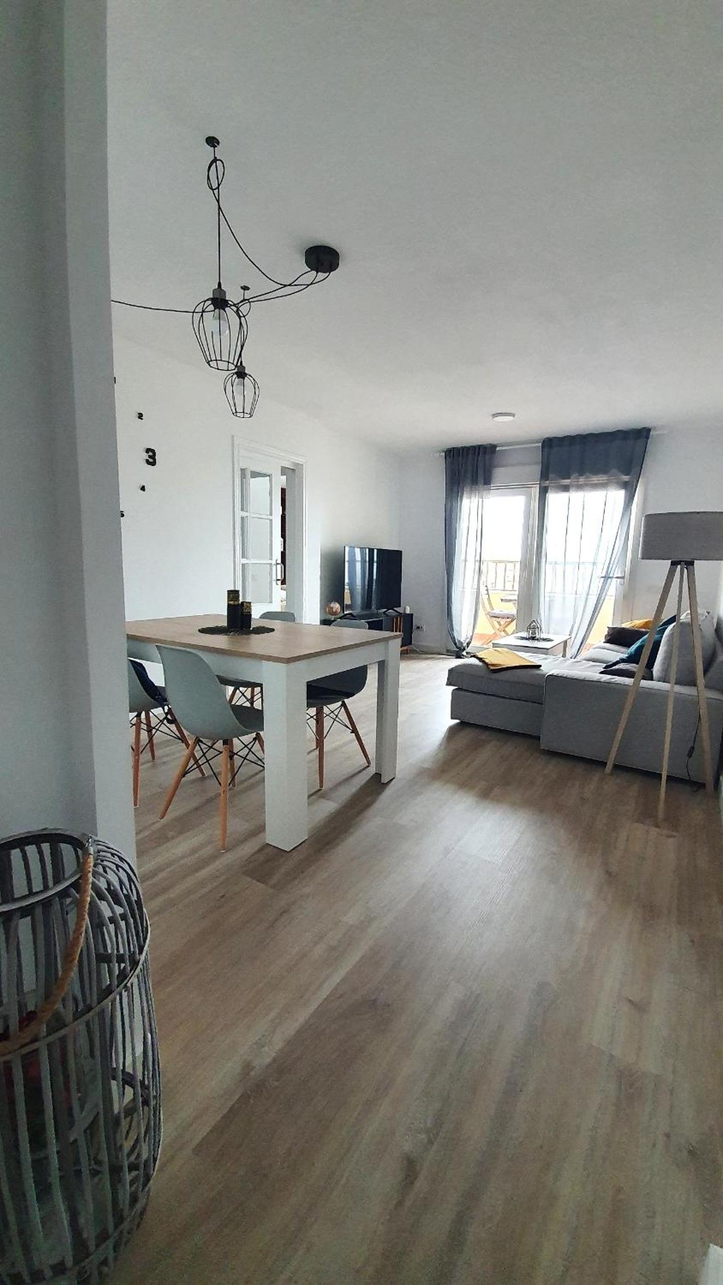 PALM TOWER APARTMENT