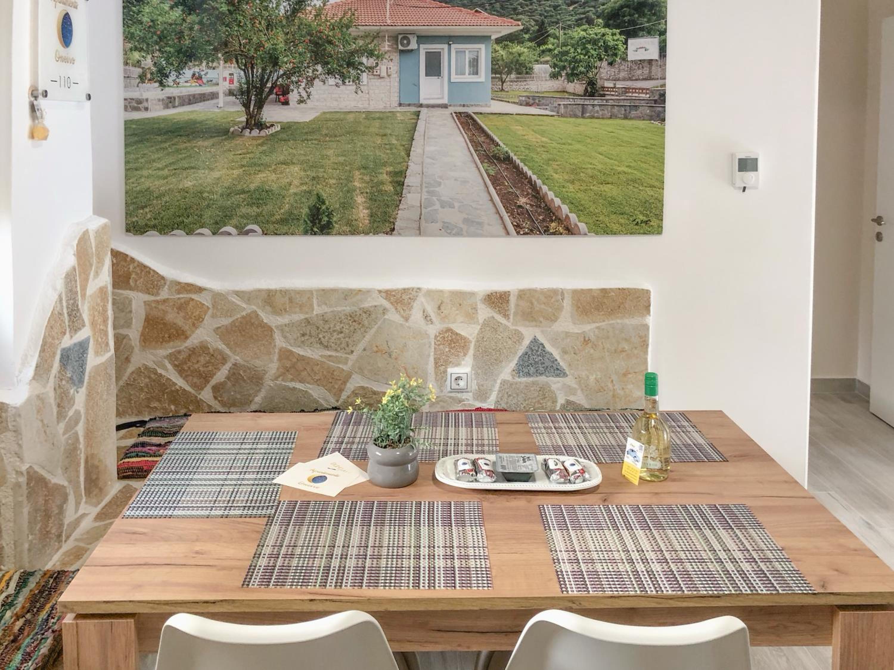 My Oneiro Apartments