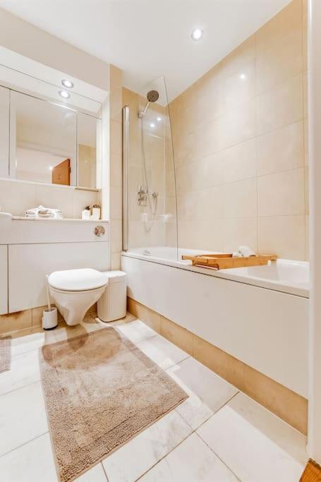 Spacious 1 Bedroom Apt near Marble Arch