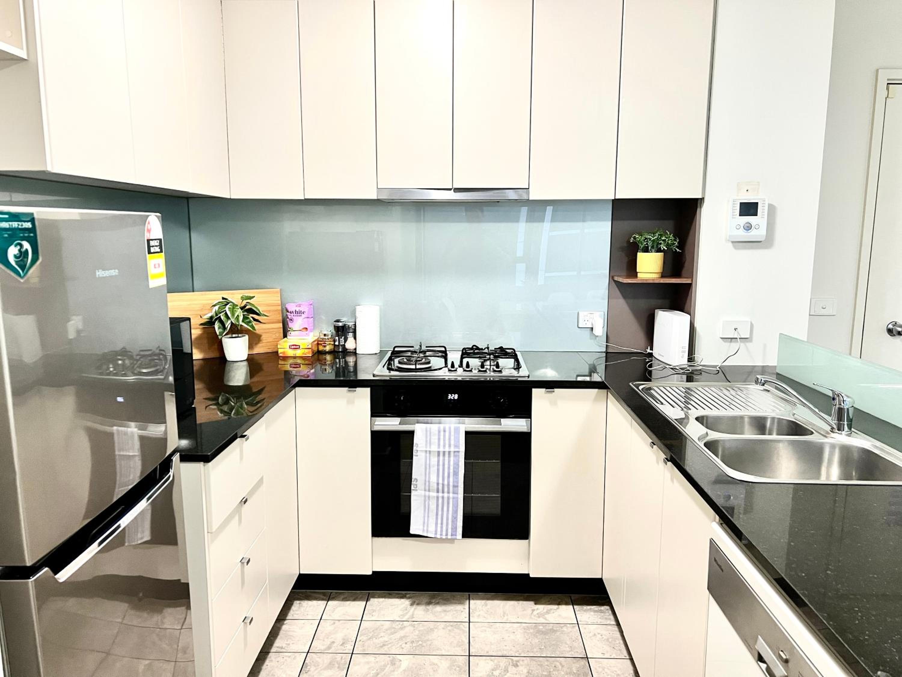 ReadySet Apartments at Sentinel