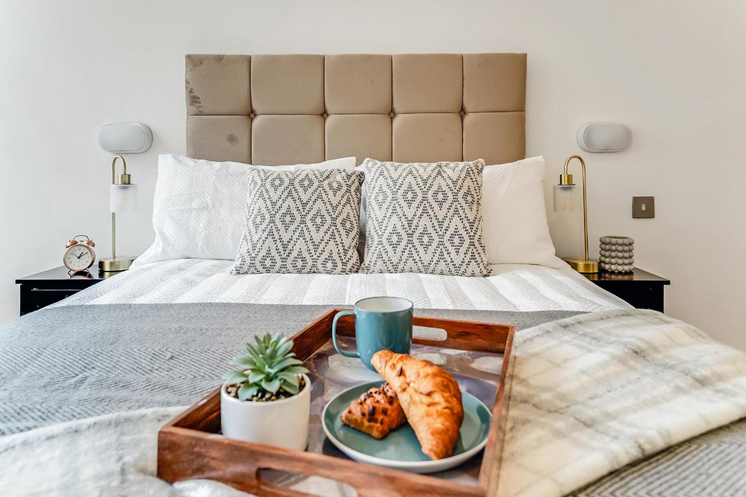 Lux 2Bed 2Bath Apartment in Baker Street