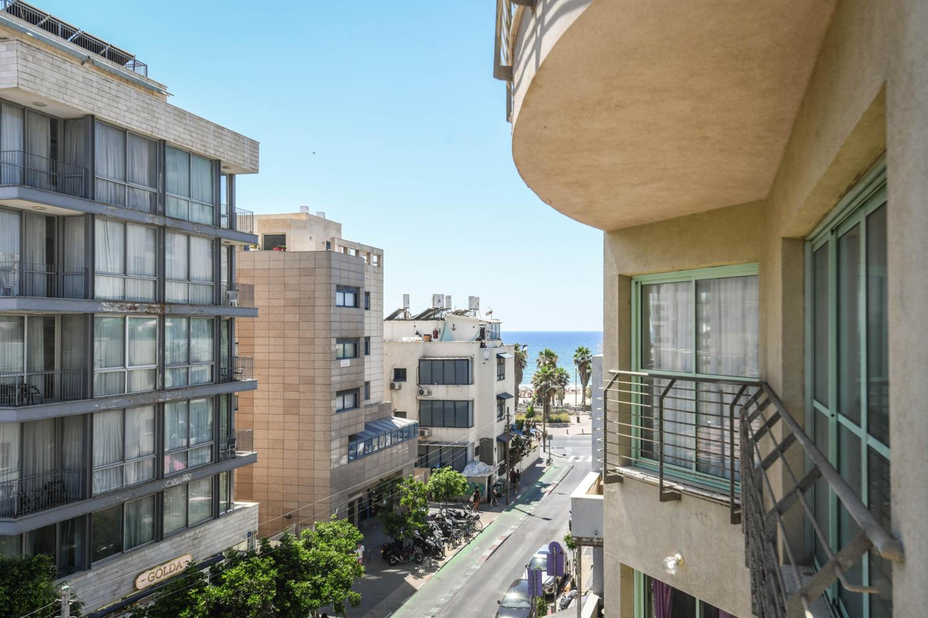 Mamad Elegant Sea-View Apt w Mamad by Sea N Rent view 4