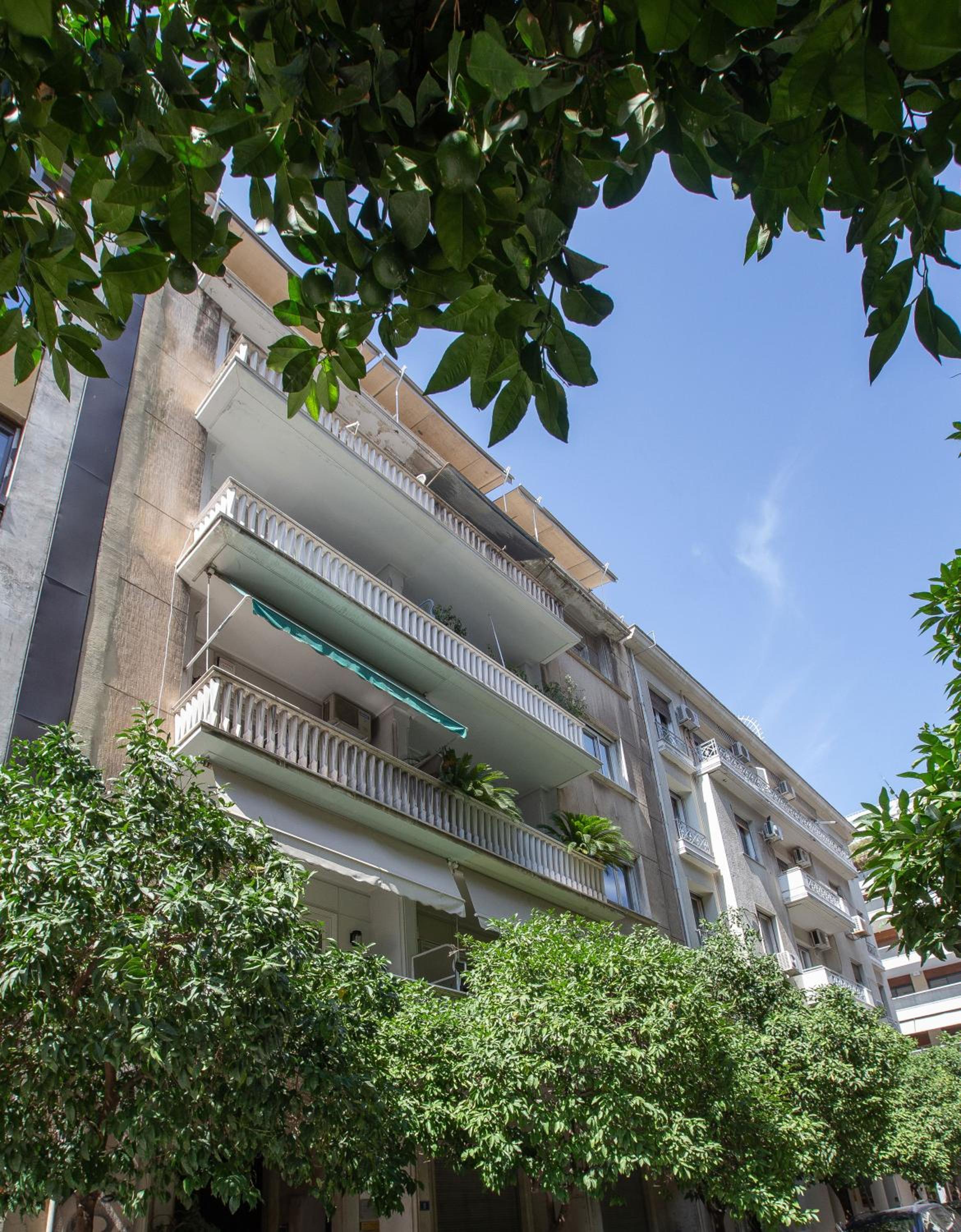 Vintage apartment KOLONAKI