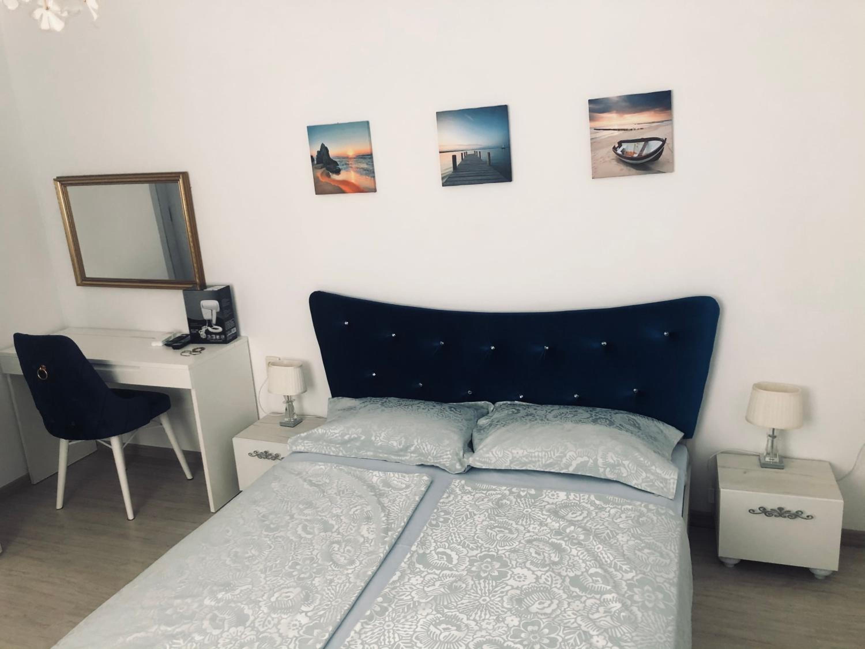 Bluemoon-Apartment with Parking