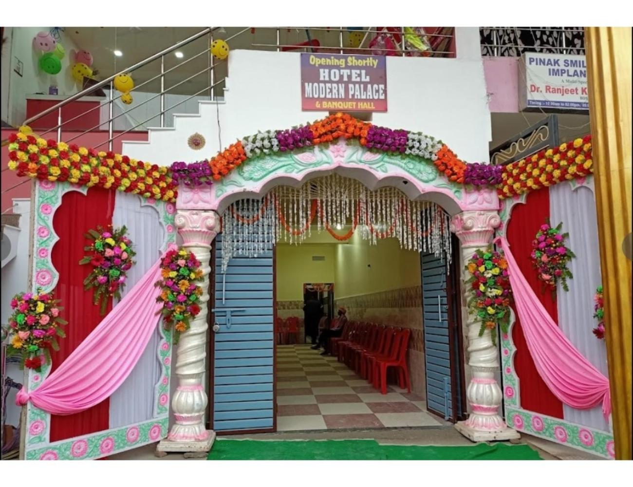 Hotel Modern Palace, Muzaffarpur view 4
