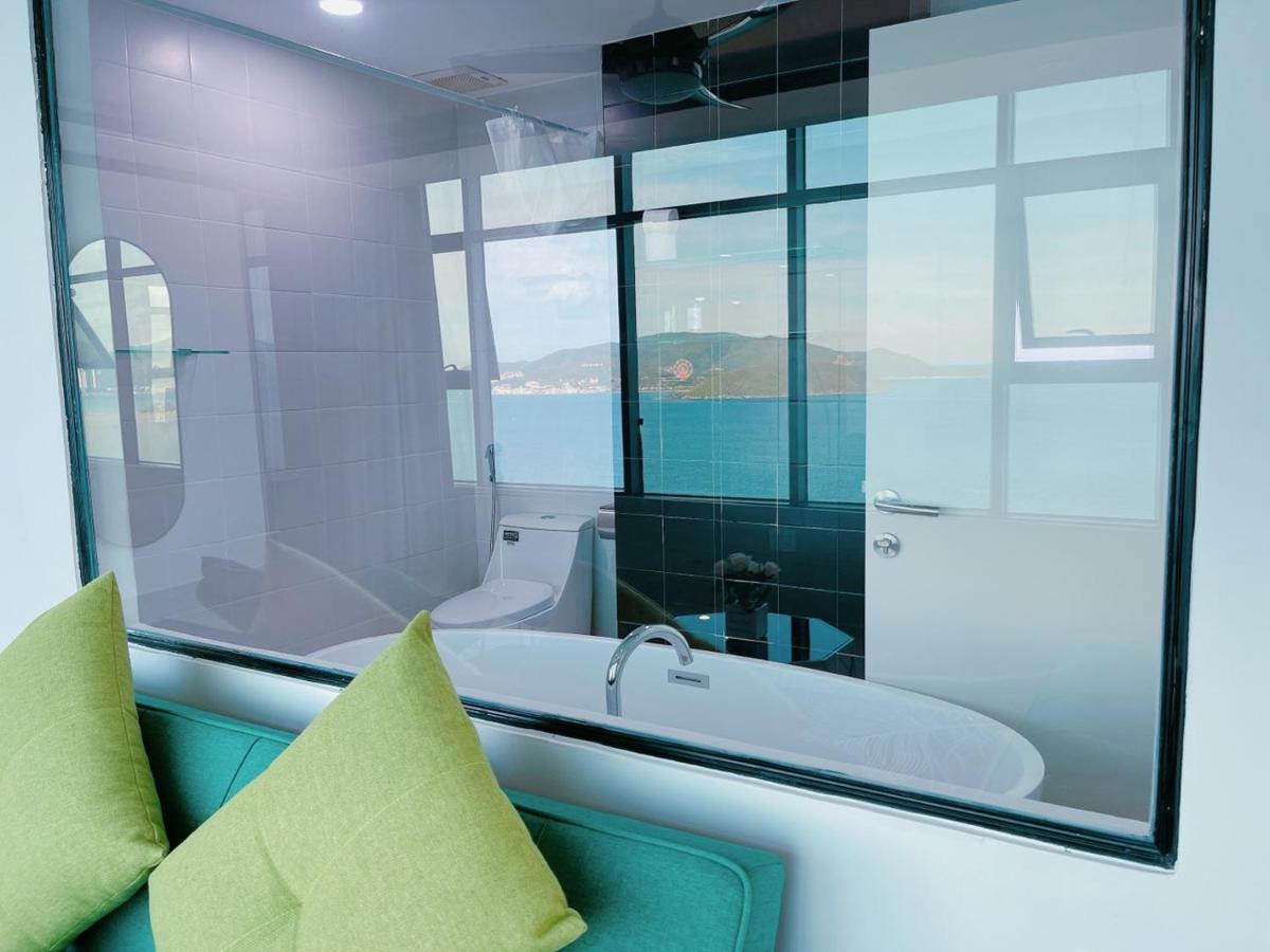 Diamond Nha Trang Beach Apartment