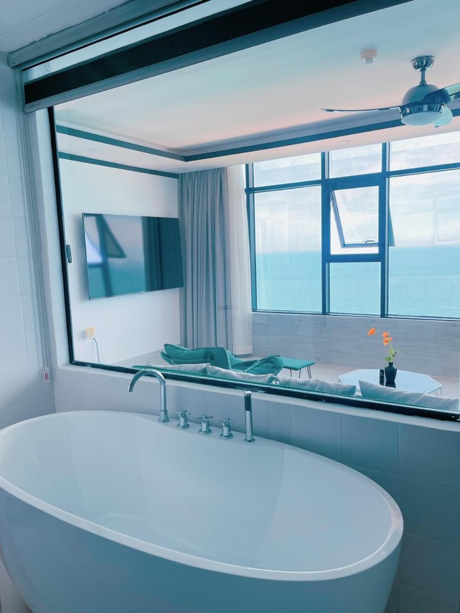 Diamond Nha Trang Beach Apartment