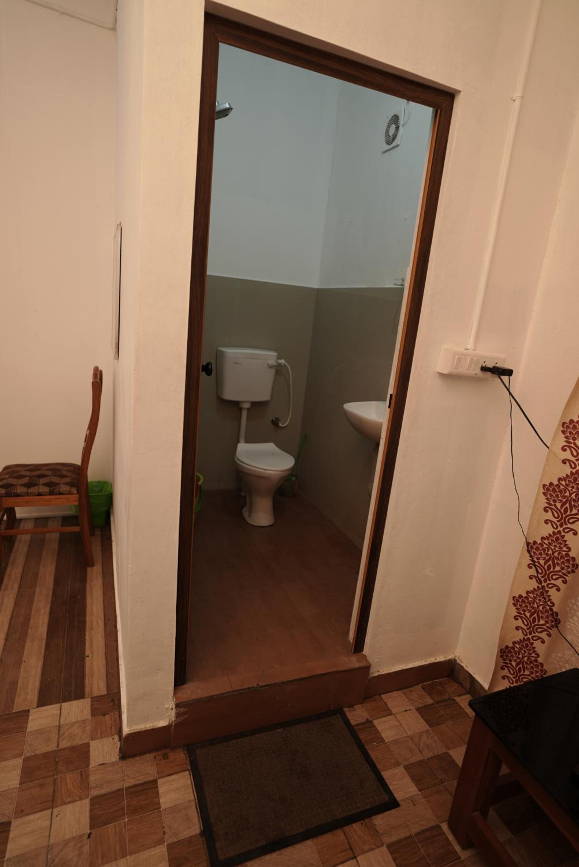 Photo 37