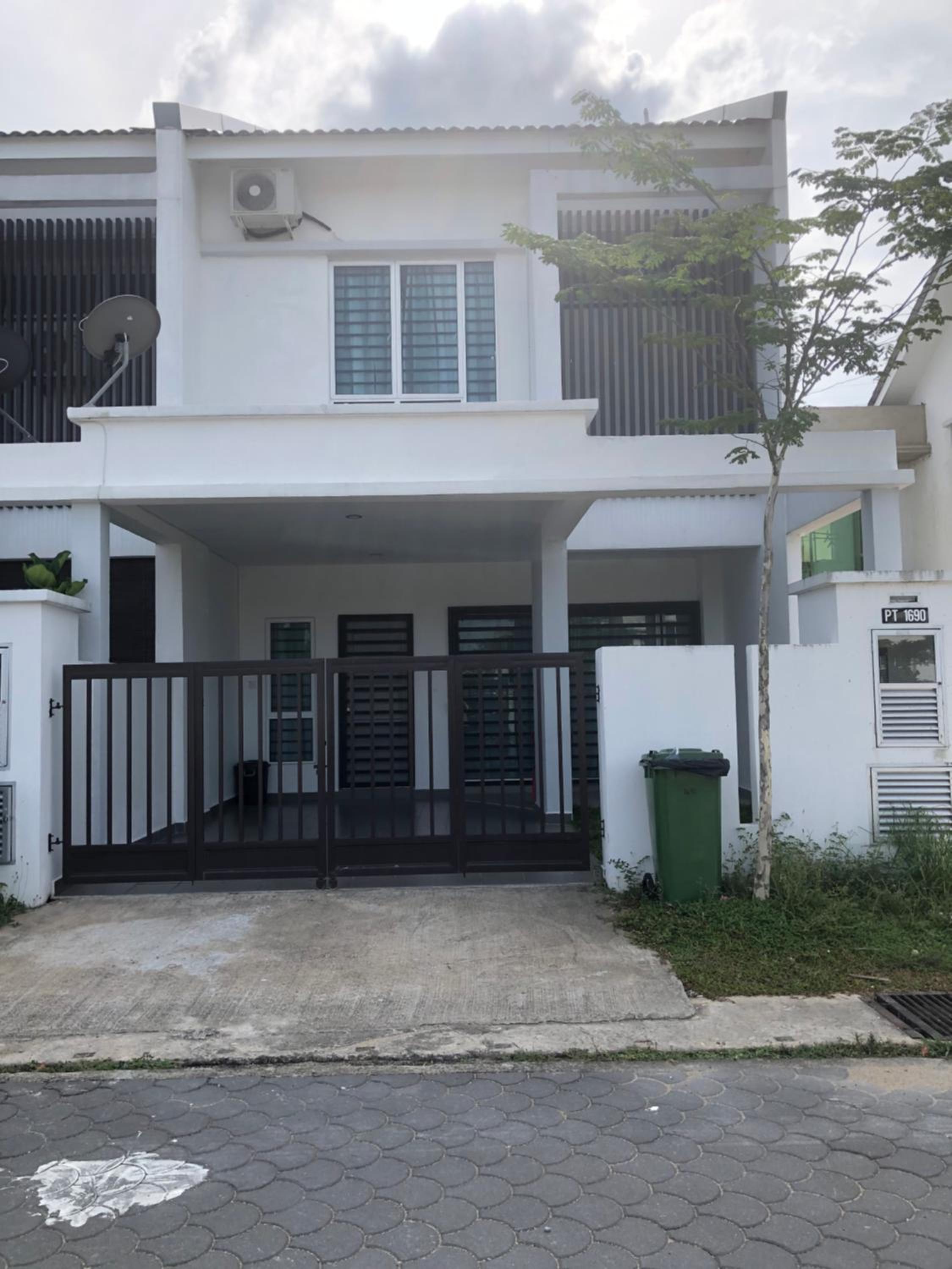 Simple Homestay Kota Seribong