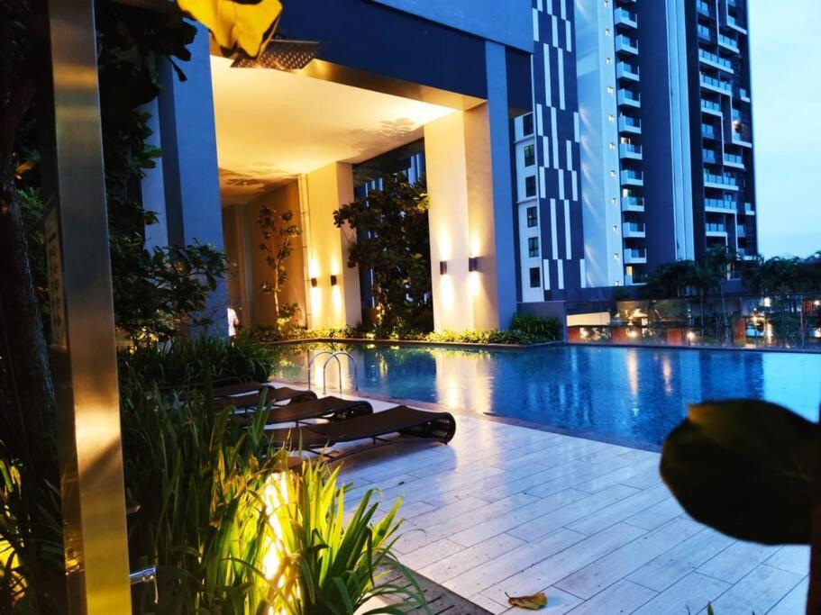 Citizen2 Sunway Mid Valley Suites