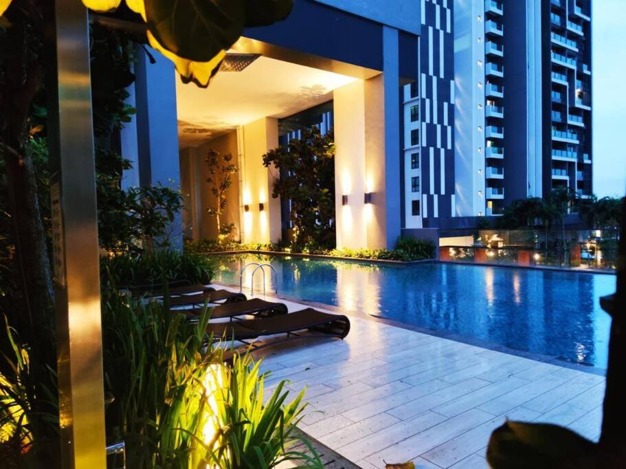 Citizen2 Sunway Mid Valley Suites