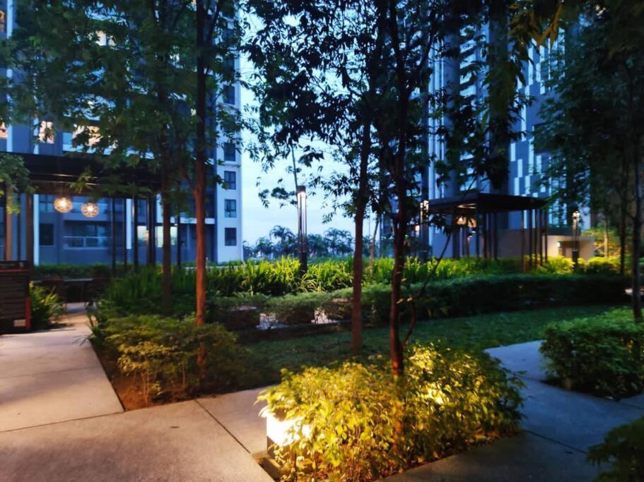Citizen2 Sunway Mid Valley Suites