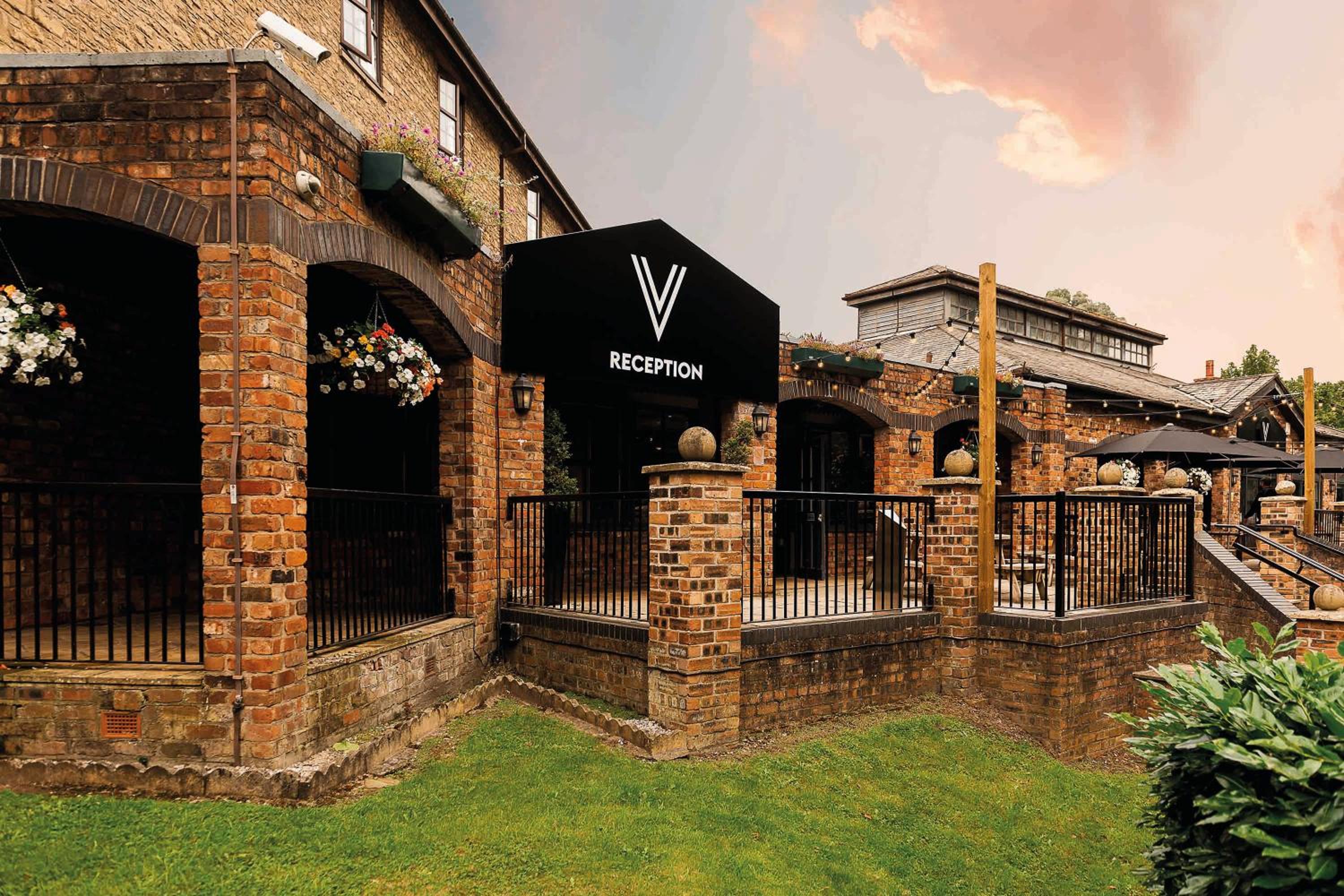 Hotel Village Hotel Liverpool
