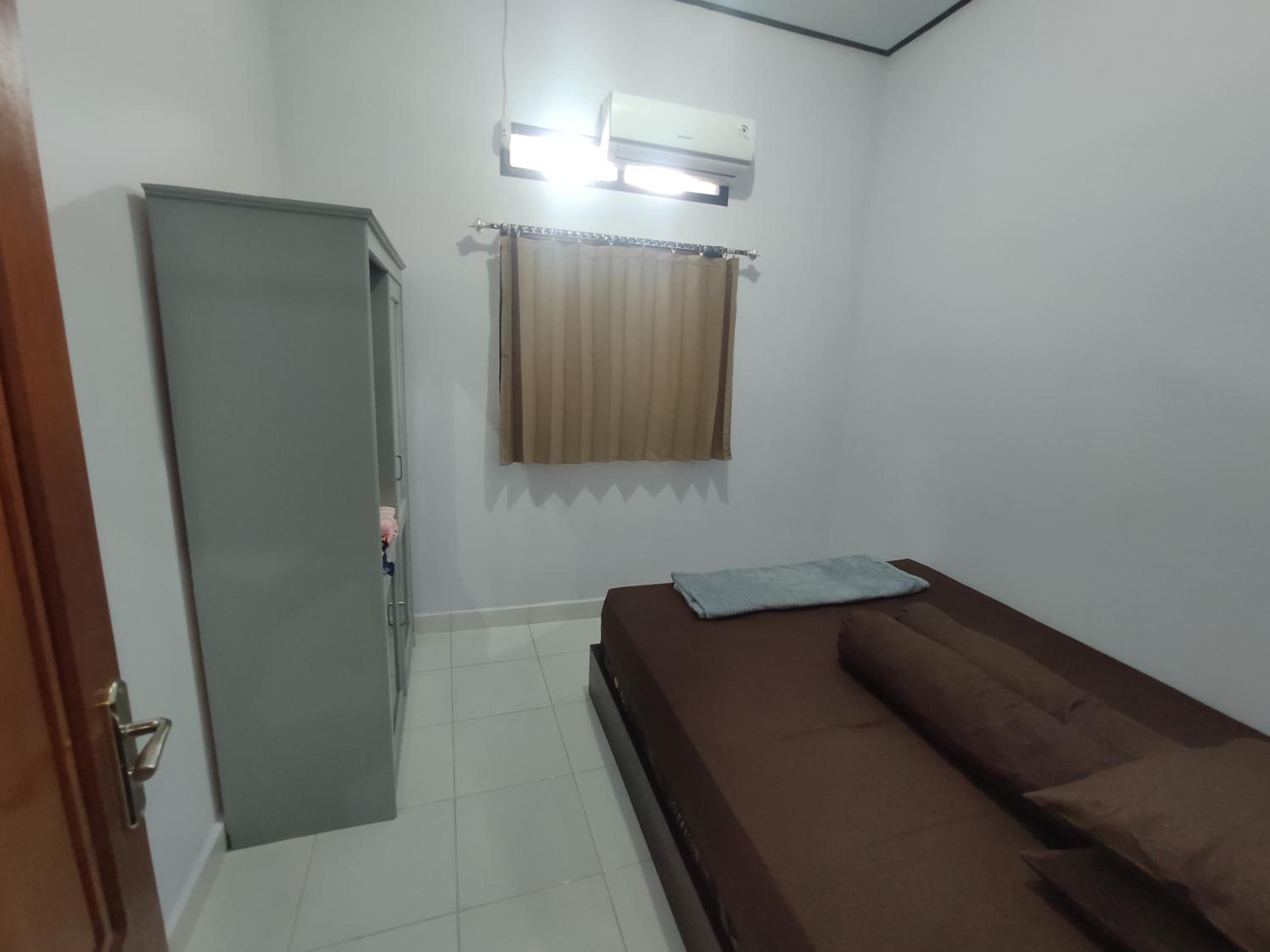RedDoorz Syariah at Home Ampana Guest House Ampana Kota view 3