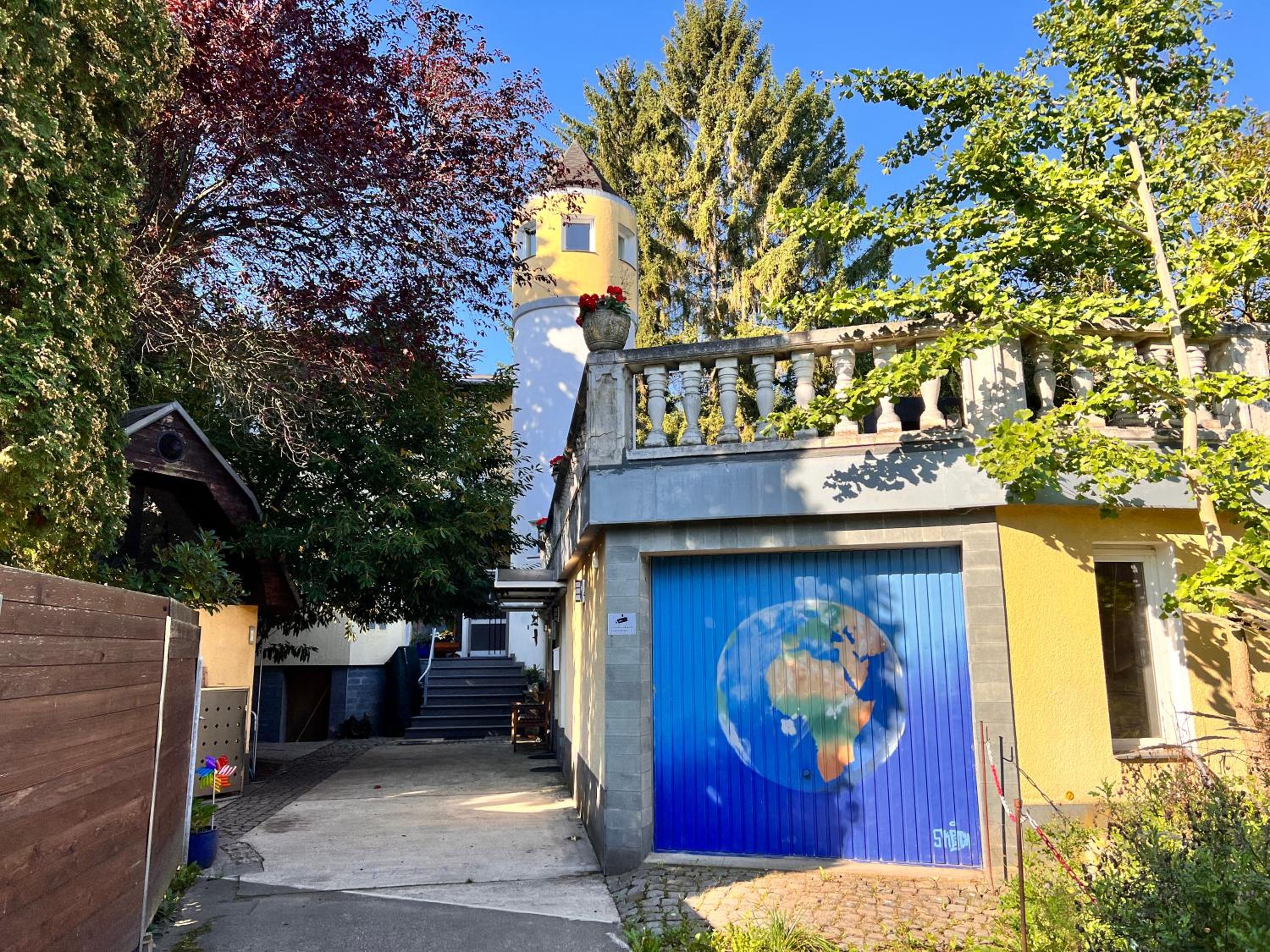 Hotel W.I.P. Welt im Park - Image 1