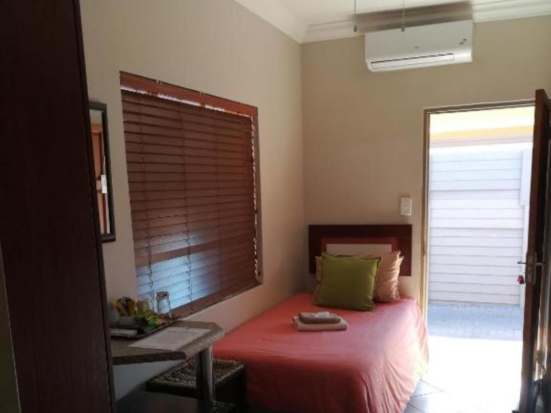 Grand Central Guesthouse, photo 59