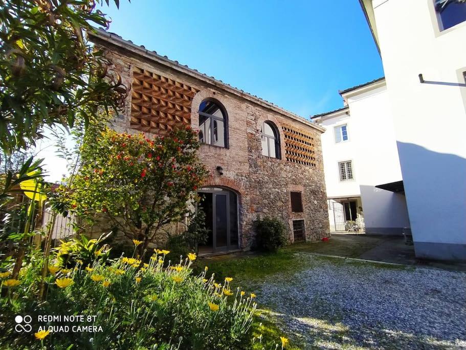 Villa Camelia le Tue Eleganti Vacanze a Lucca