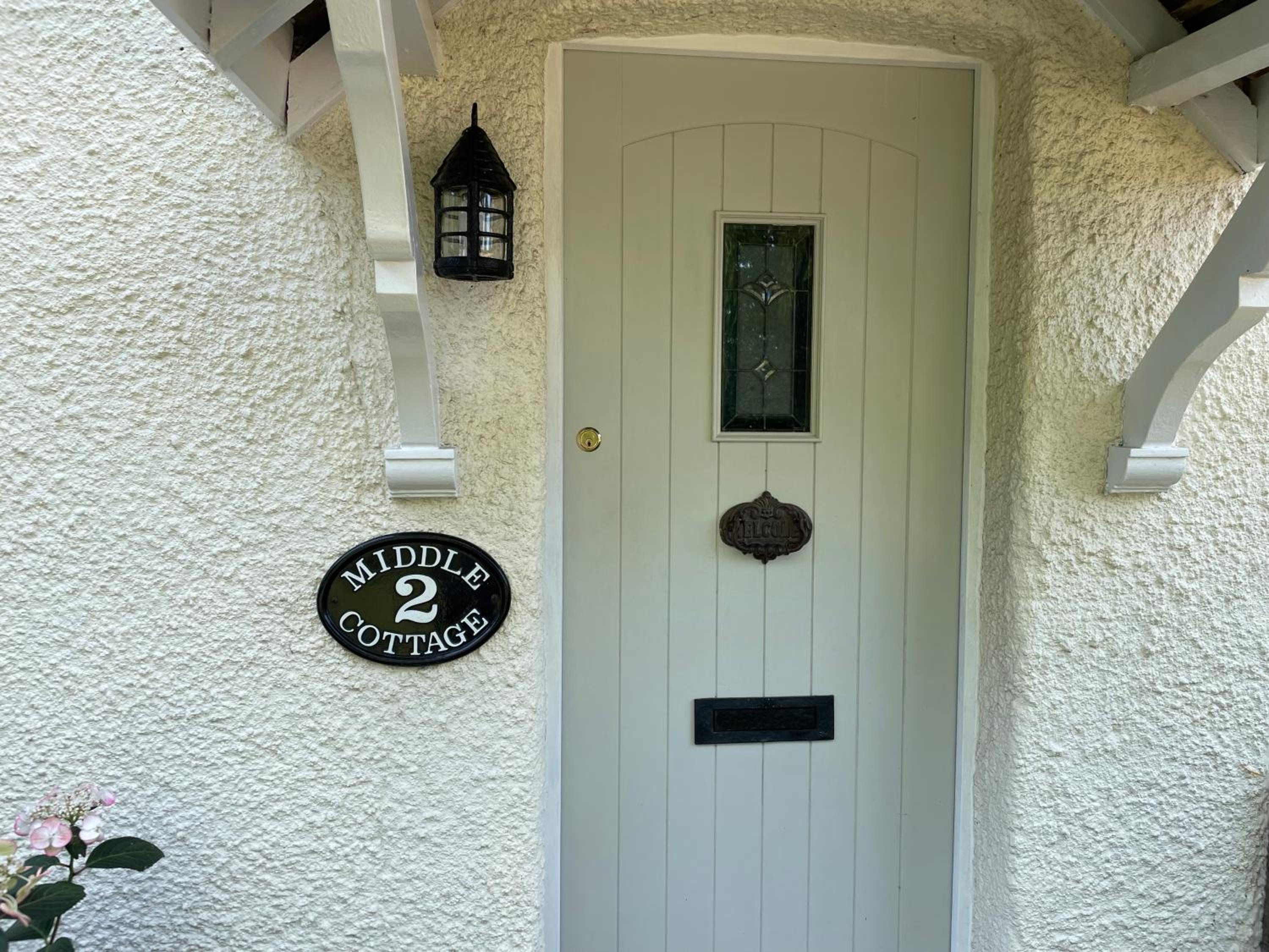 Charming country cottage in quiet rural setting view 2