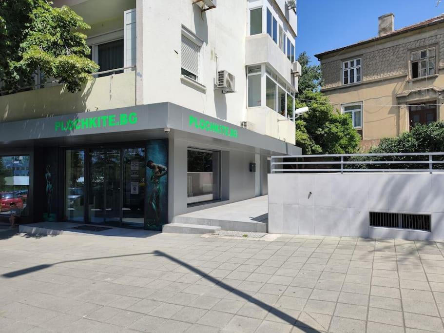 OPAL Beachfront Apartment
