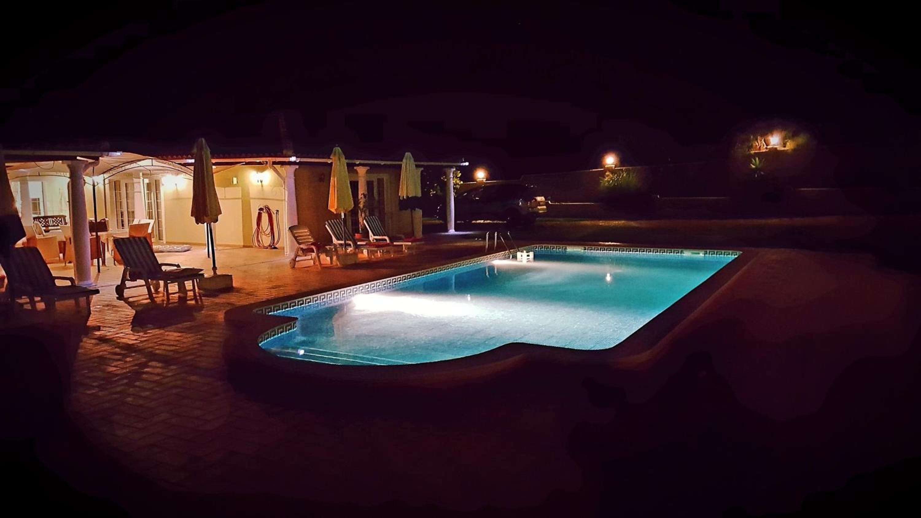Villa with pool children Very welcome Algarve Portugal for 10 people view 5