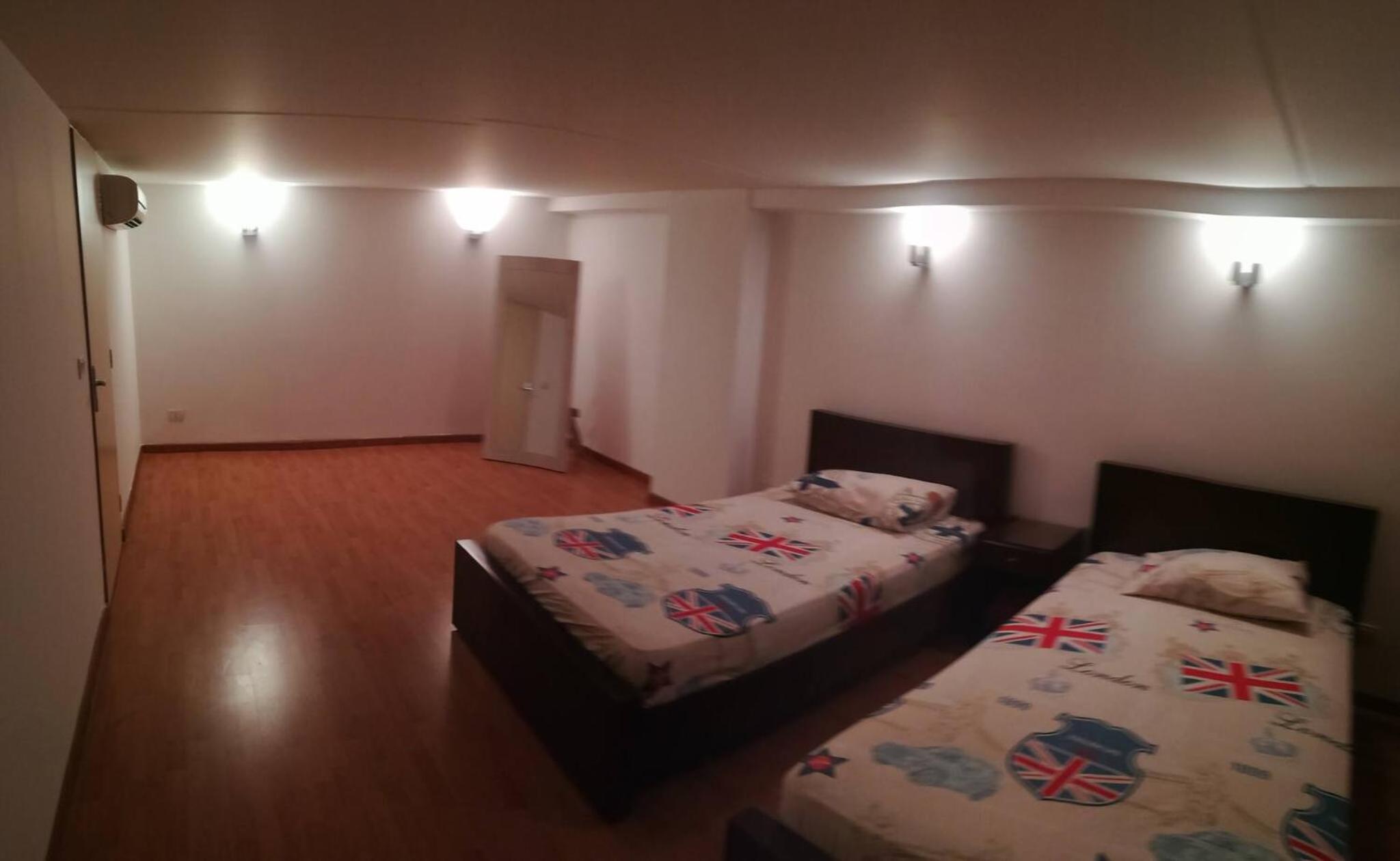 Duplex In Siwar,2 minutes from hotel Le Royal,1 Bedroom, pool,generator included view 4