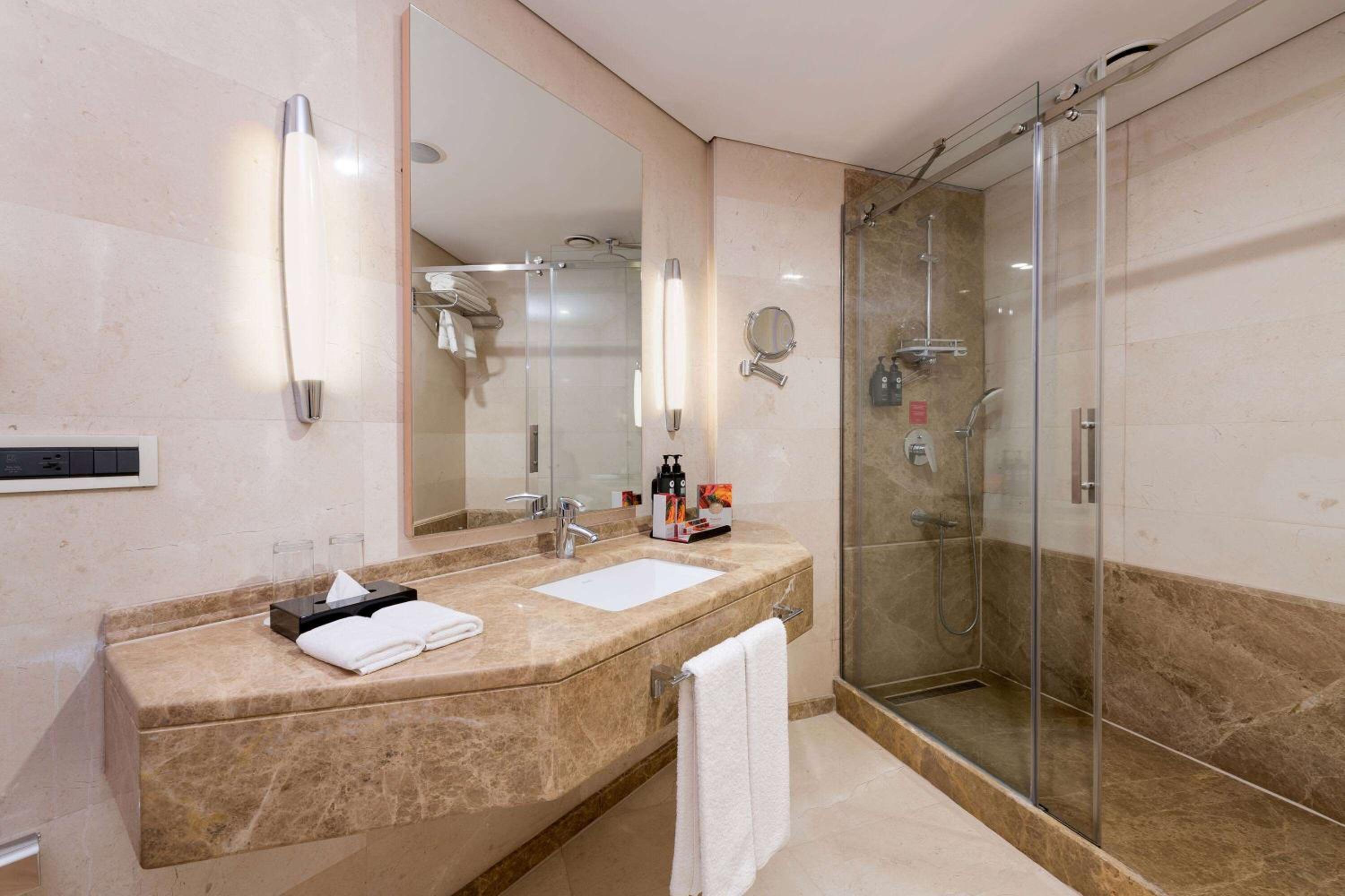Ramada Plaza By Wyndham İstanbul Şehir Merkezi - Image 13