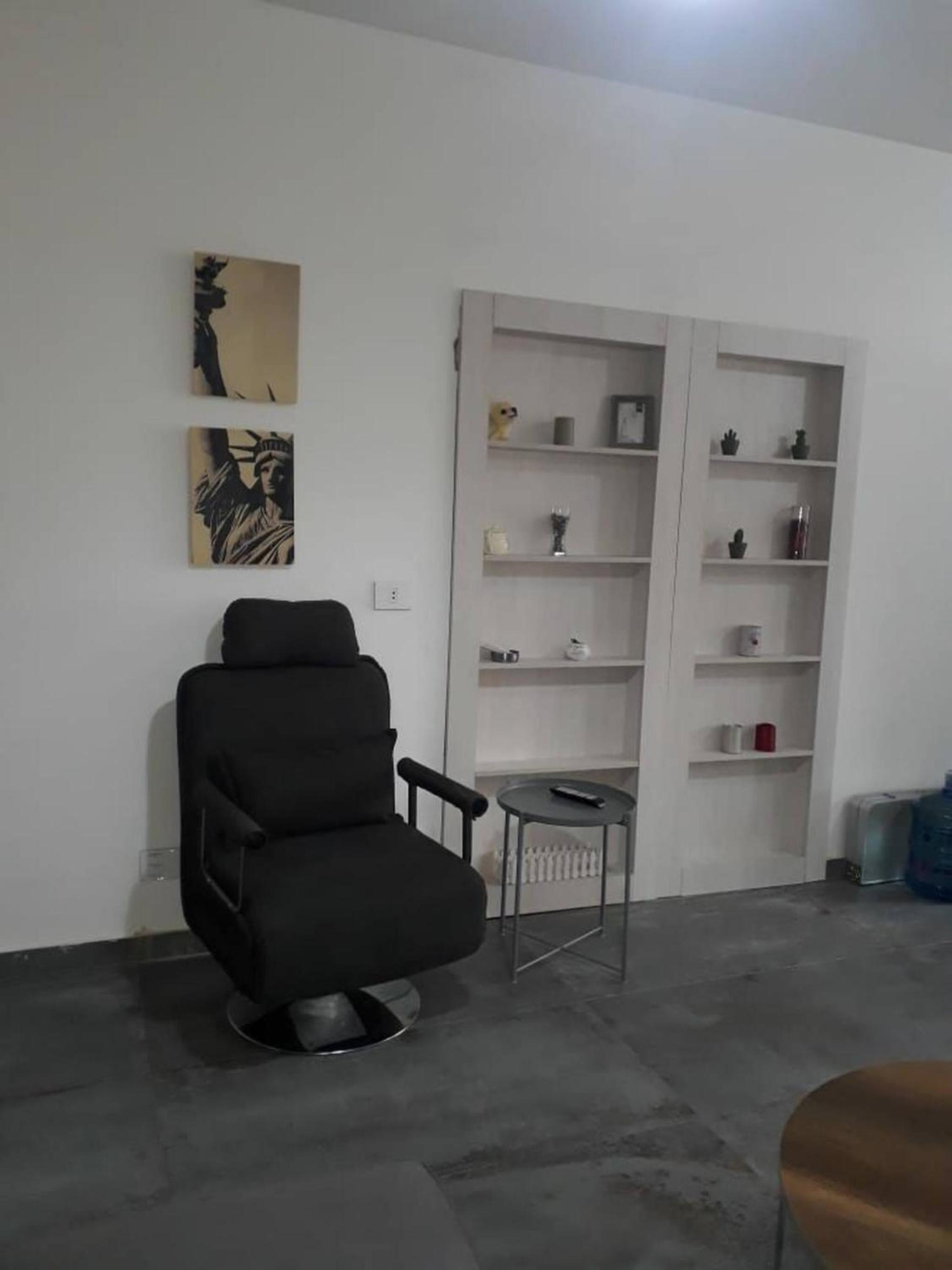 Studio In Dbayeh In A Prime Location, Wifi, 38sqm view 5