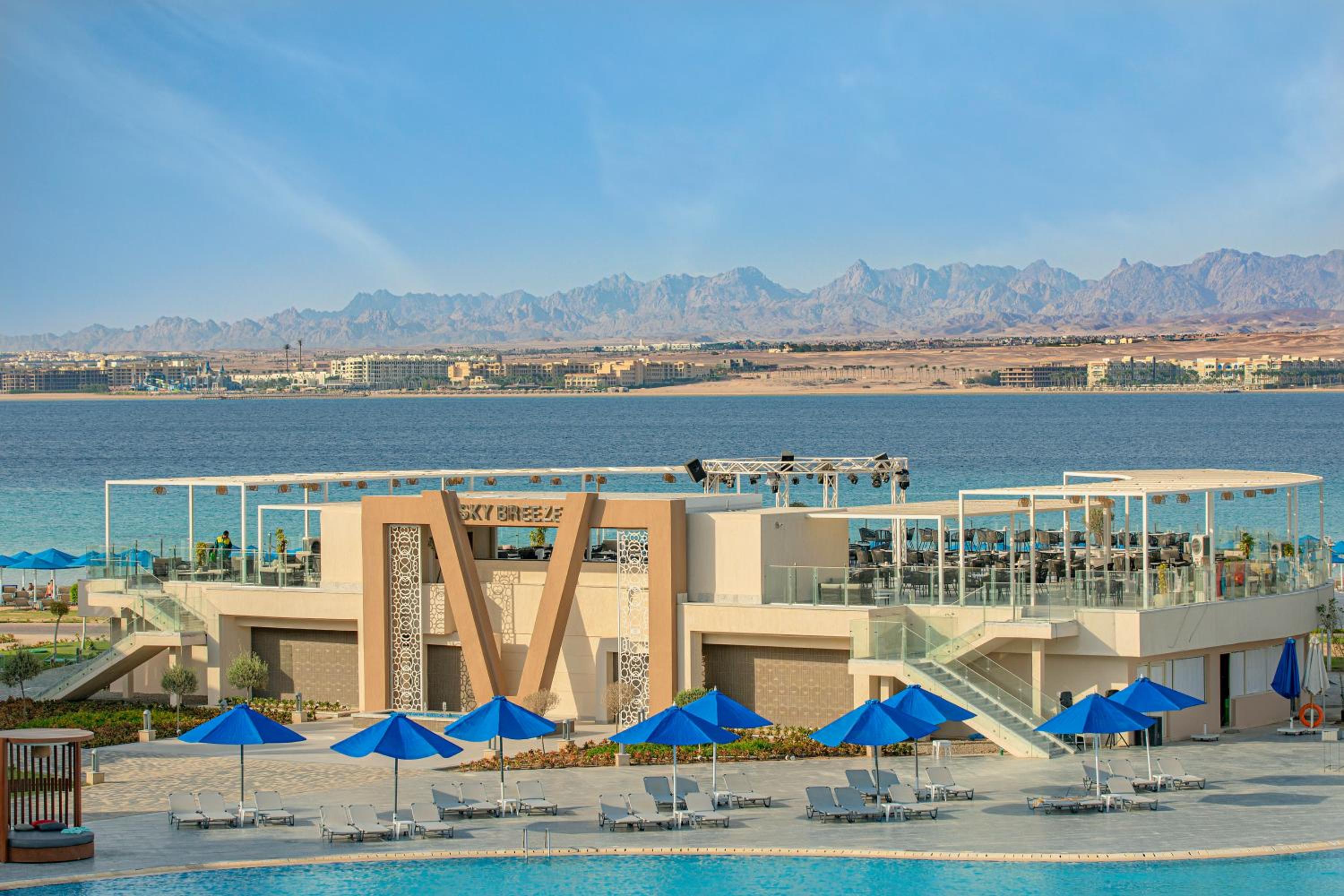 THE V Luxury Resort Sahl Hasheesh