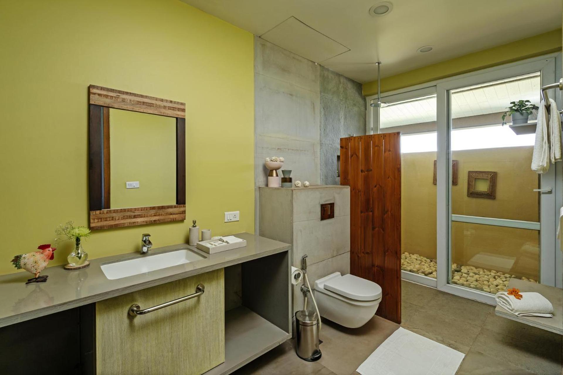 LohonoStays Villa Vinayalam