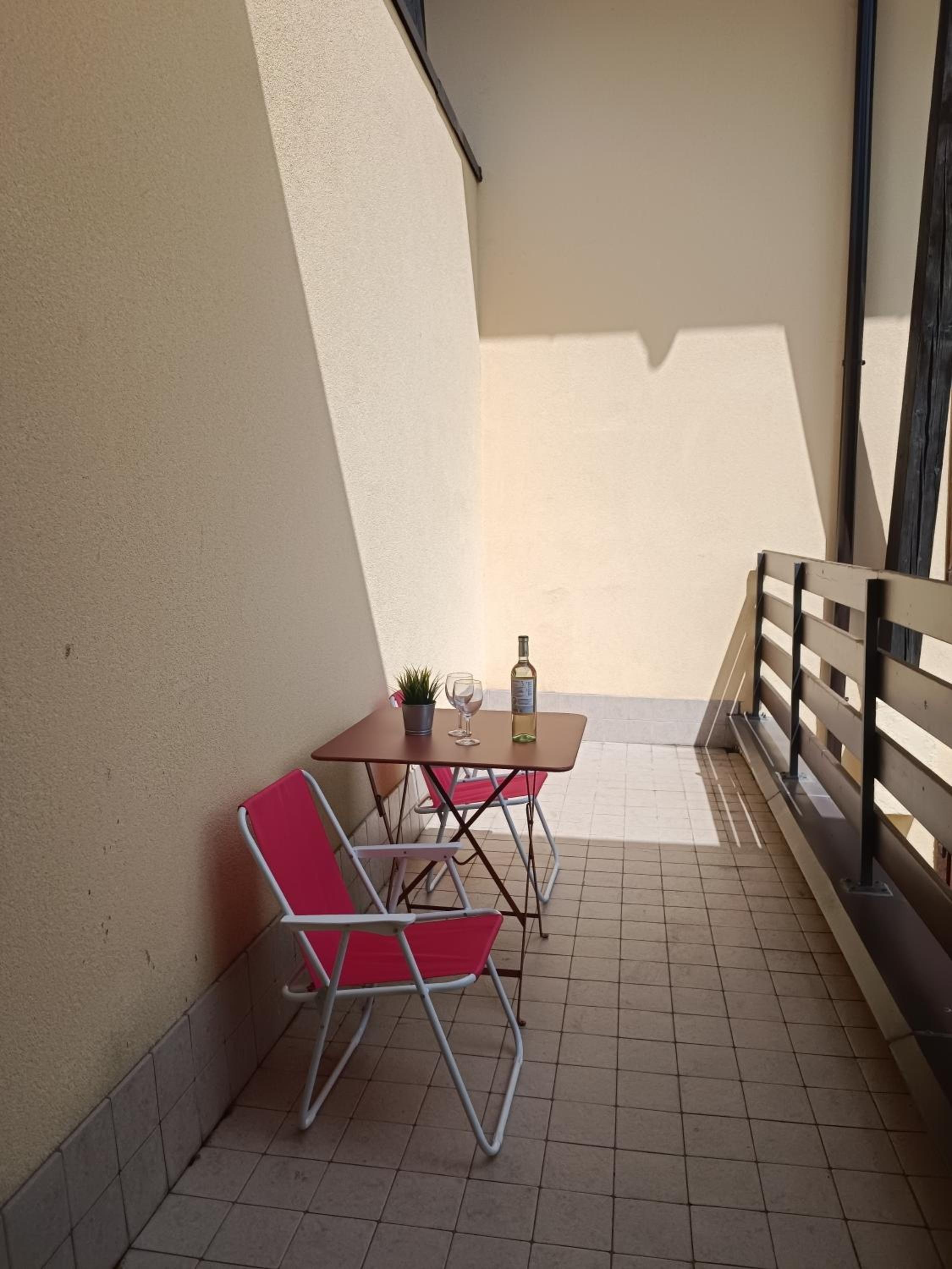 OHANA APARTMENT