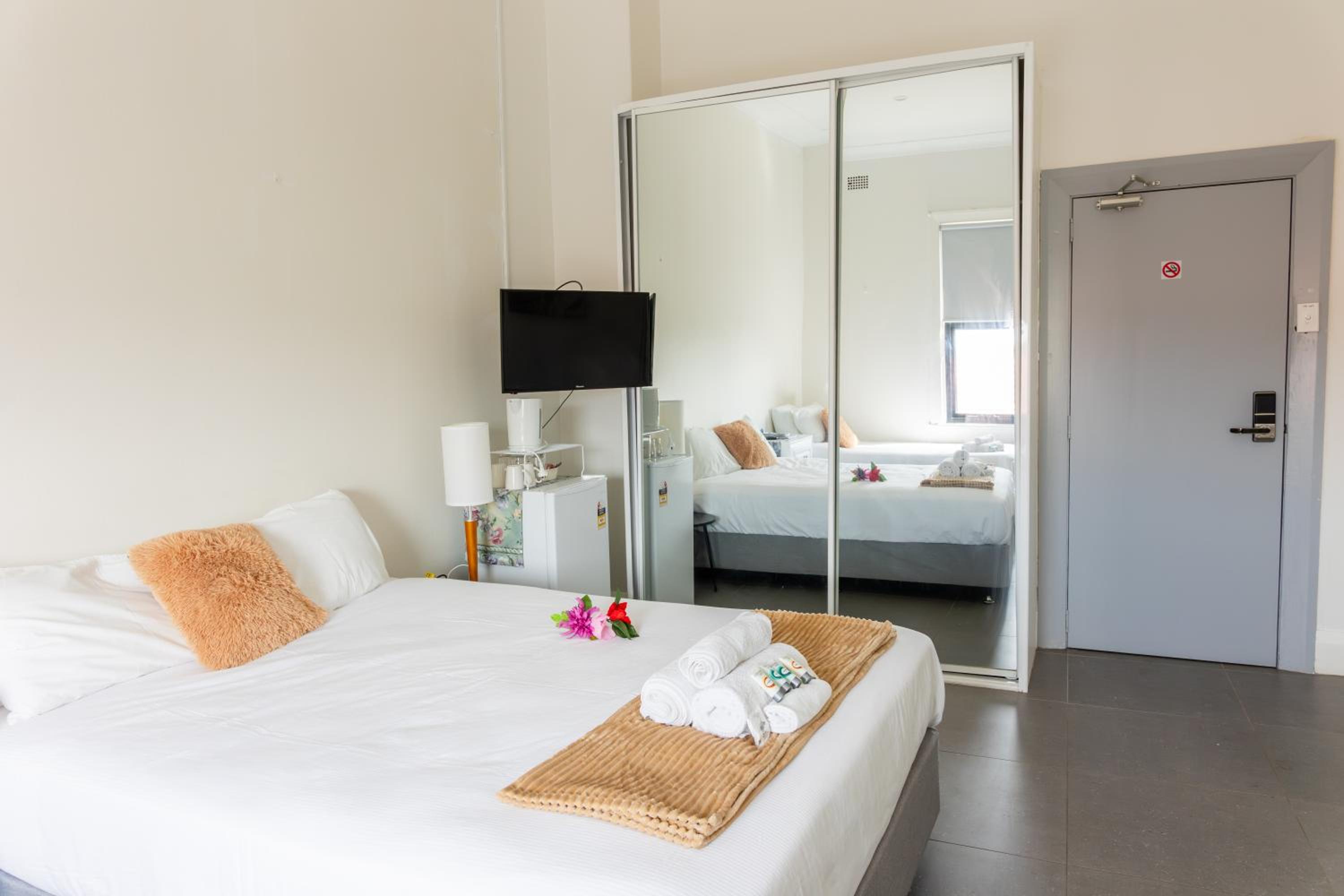Exchange Hotel Goulburn view 3
