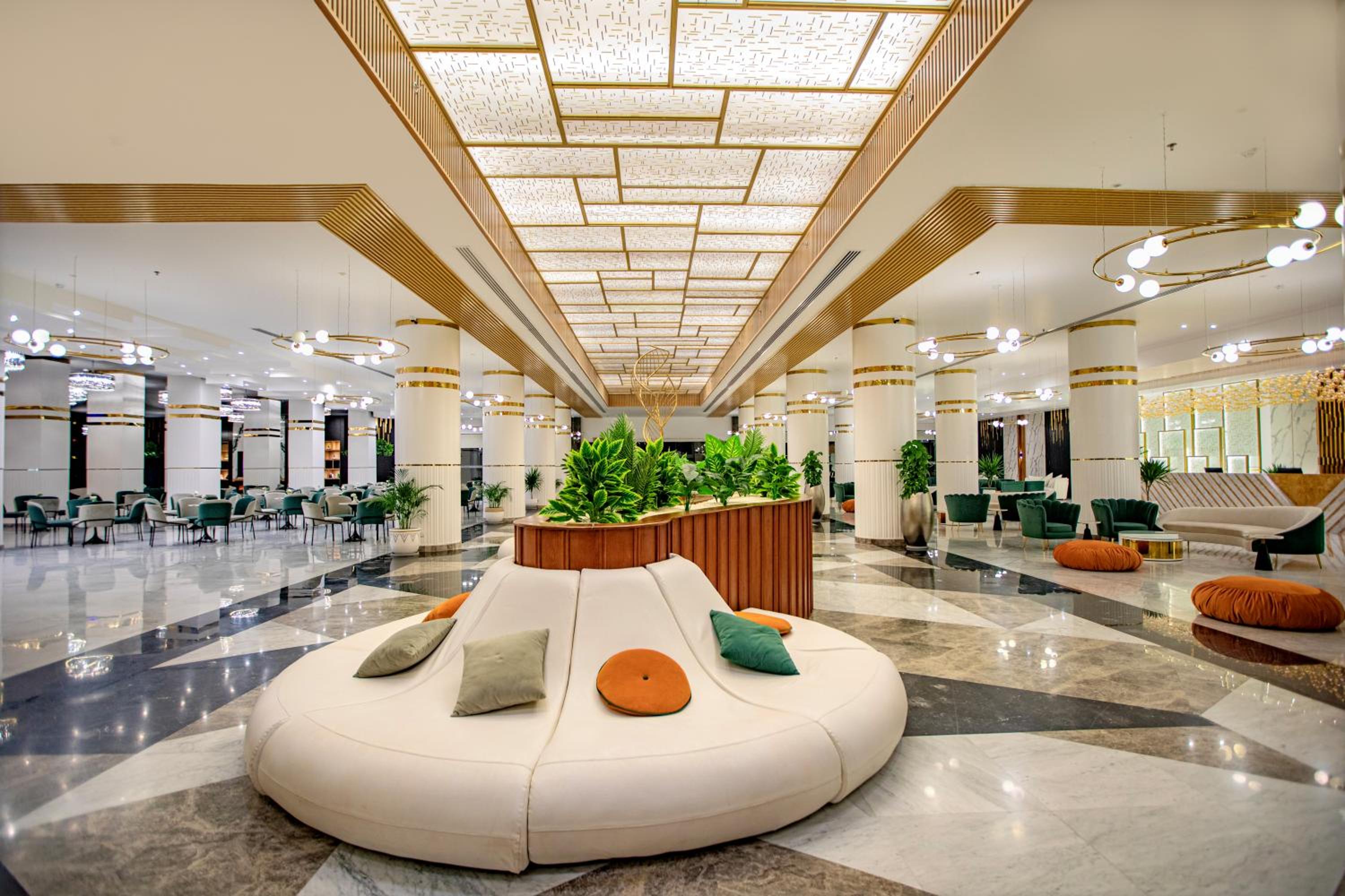 THE V Luxury Resort Sahl Hasheesh