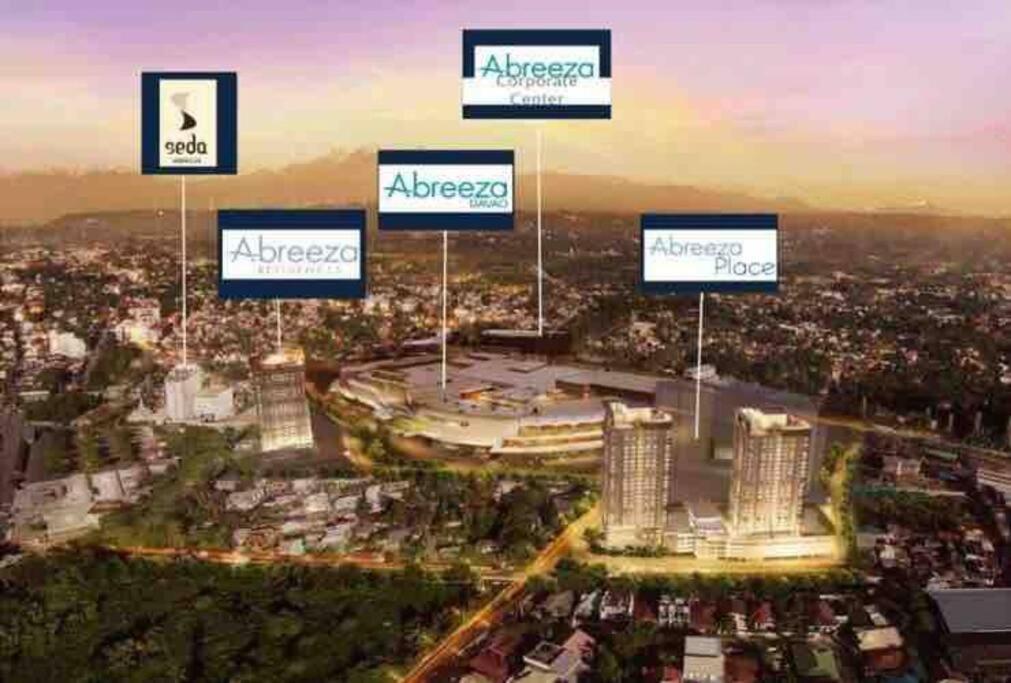 Modern Oasis - Near Abreeza Mall with Netflix & HBO view 3