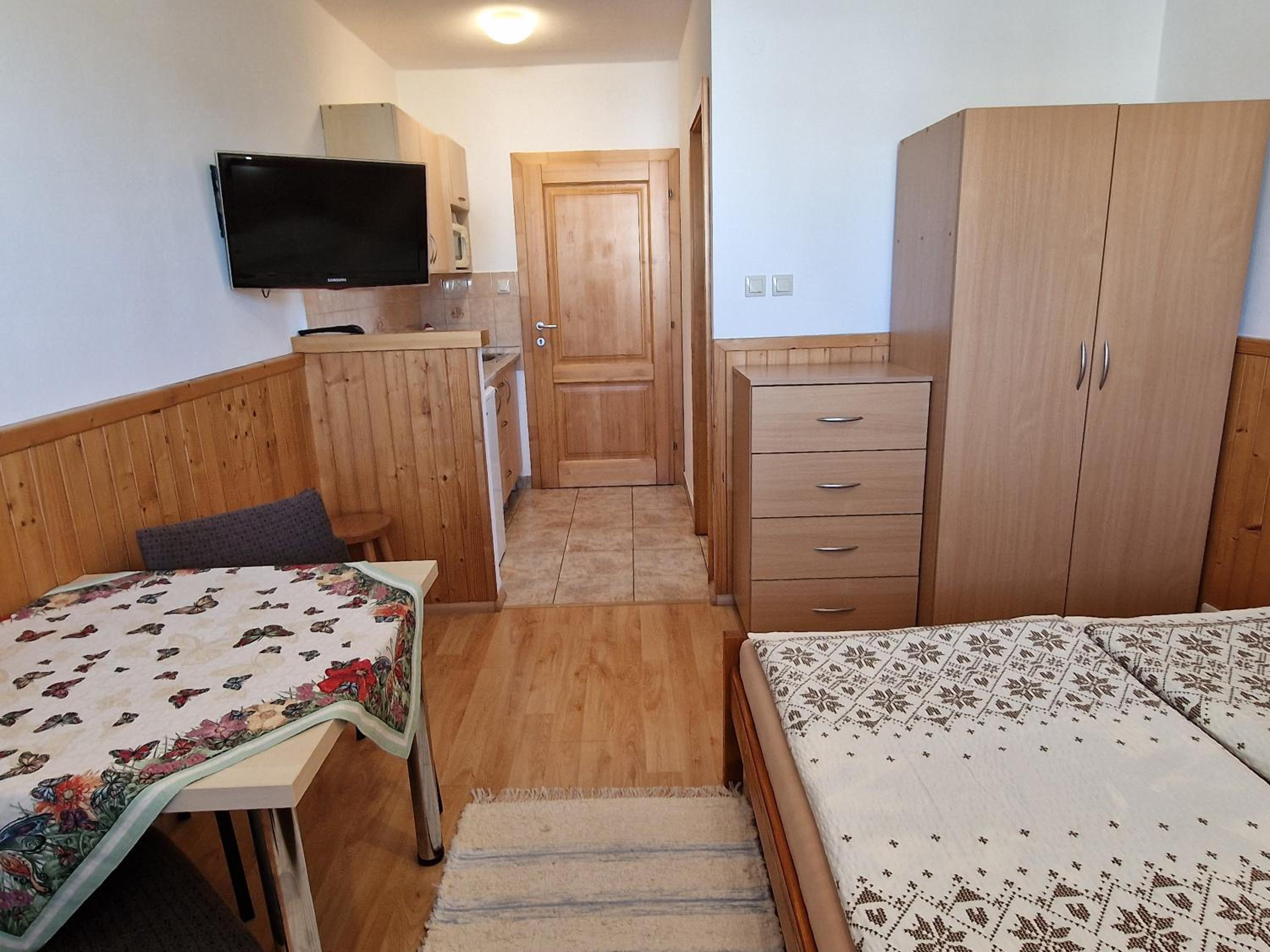 Photo 15