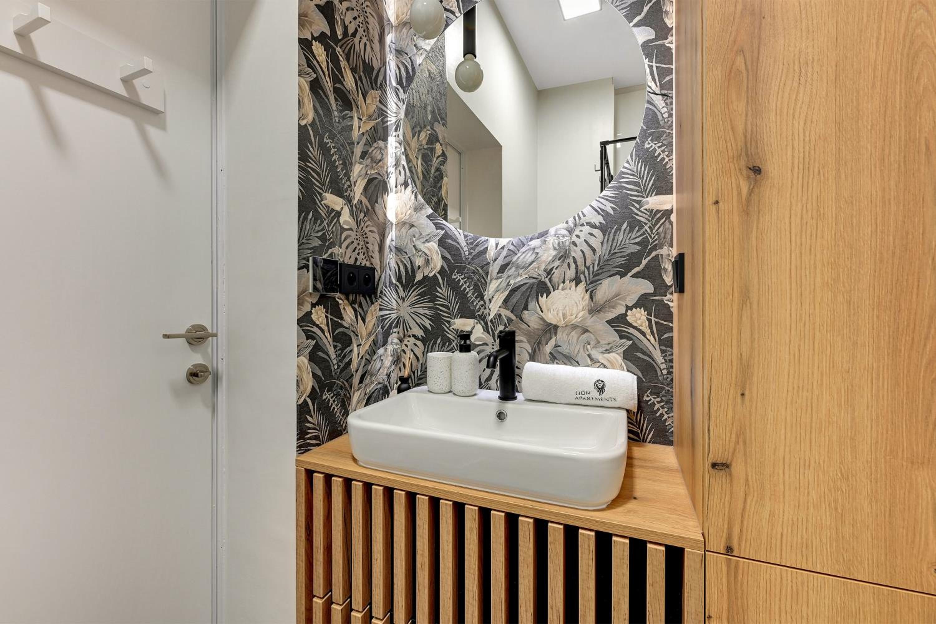 Azzuro Living Sopot - Prime Location by Lion Apartments