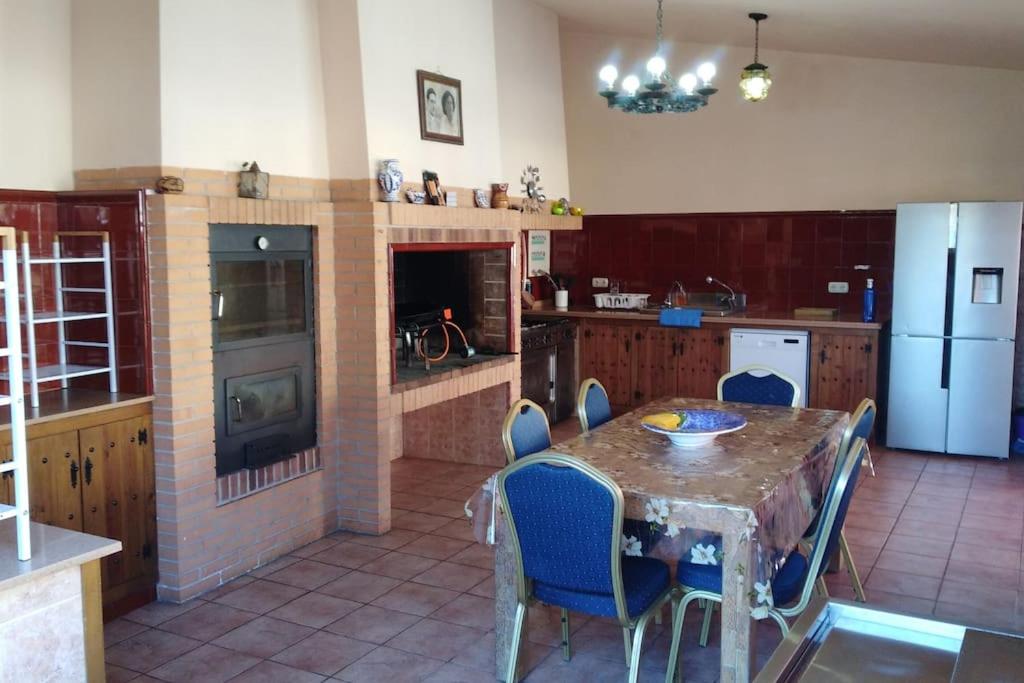 Elche Alicante ideal familias Piscina Barbacoa