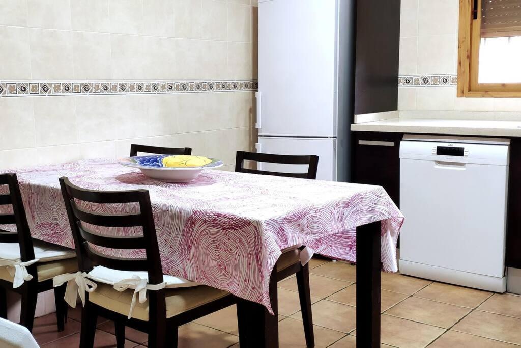 Elche Alicante ideal familias Piscina Barbacoa