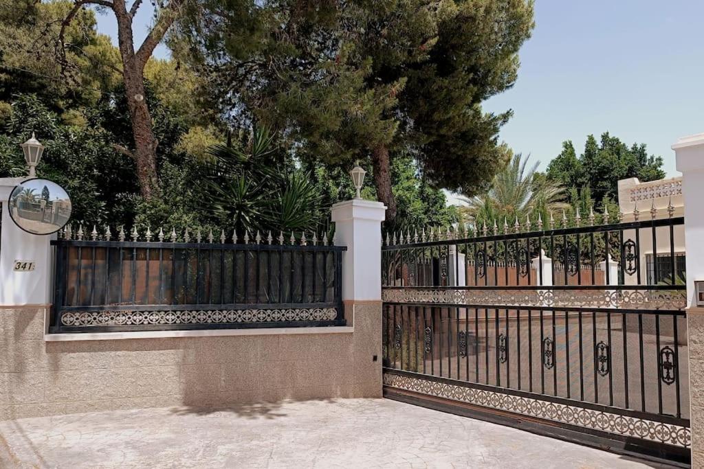 Elche Alicante ideal familias Piscina Barbacoa