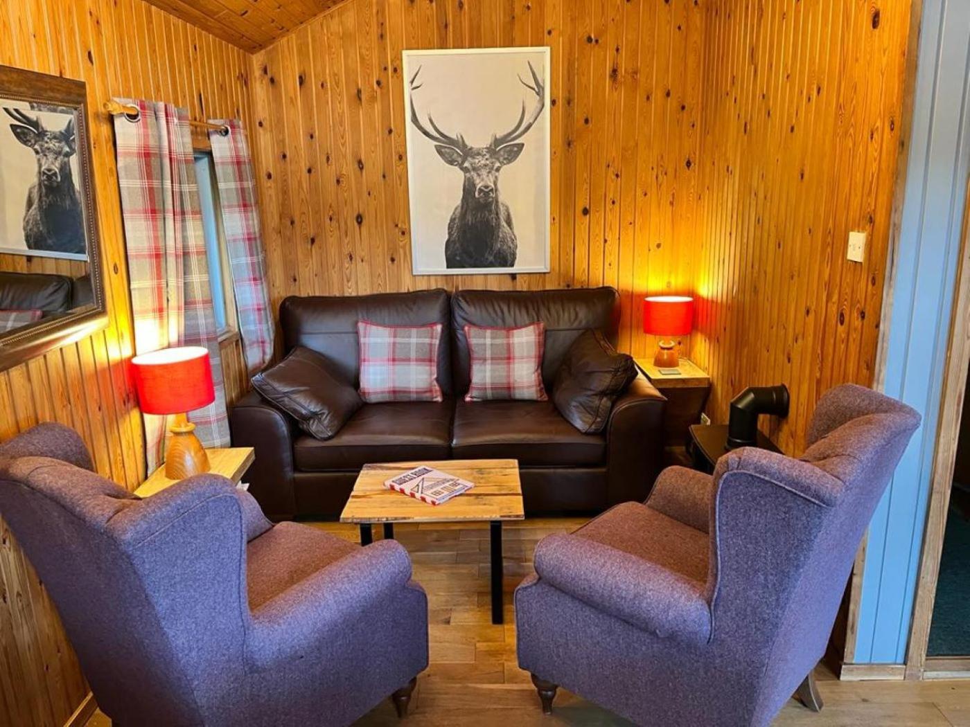 Hotel Milton Bay Luxury lodge wrapped in exceptional scenery - Image 1