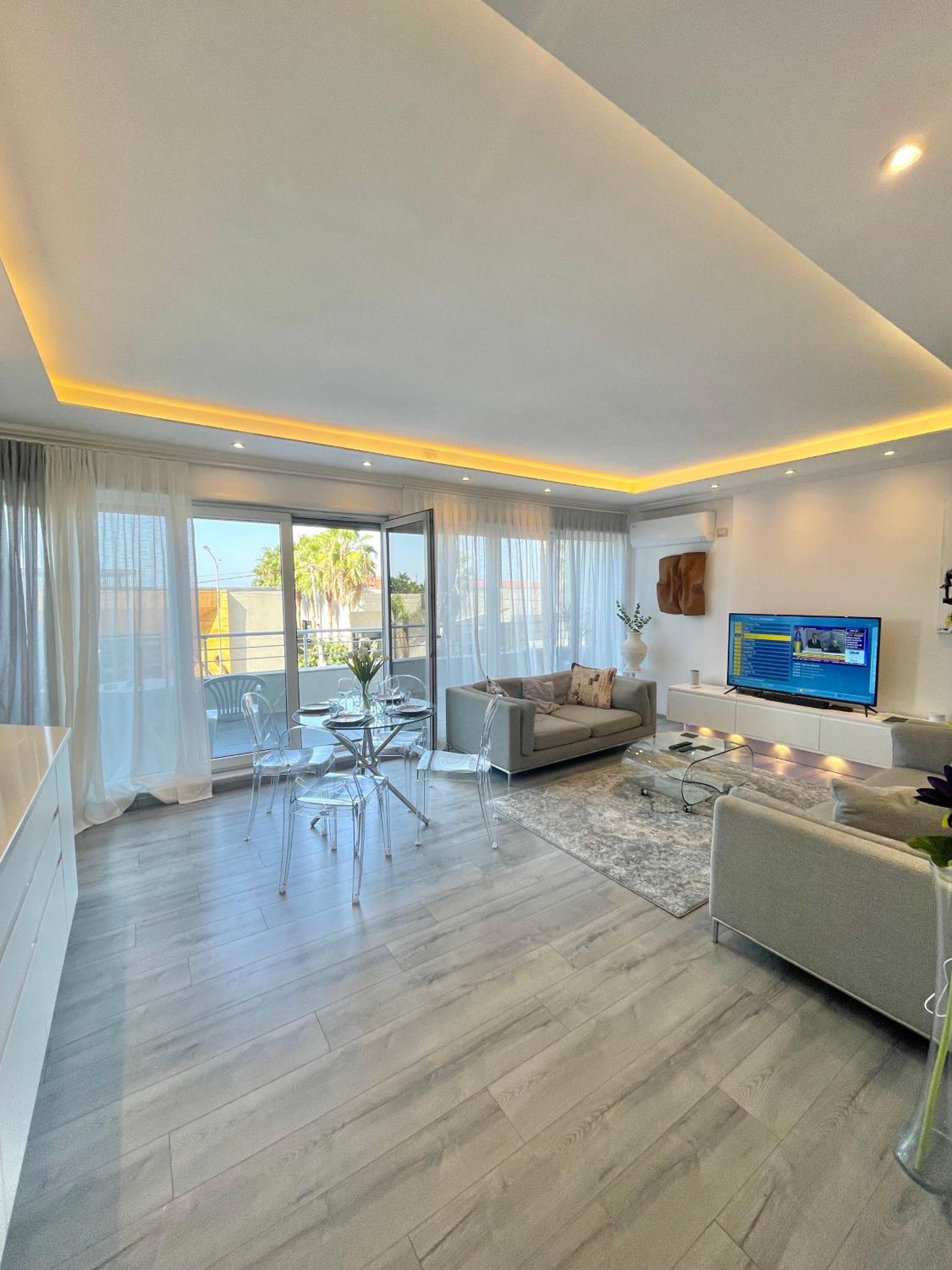 Durres Currila RELAX Beach Lifestyle