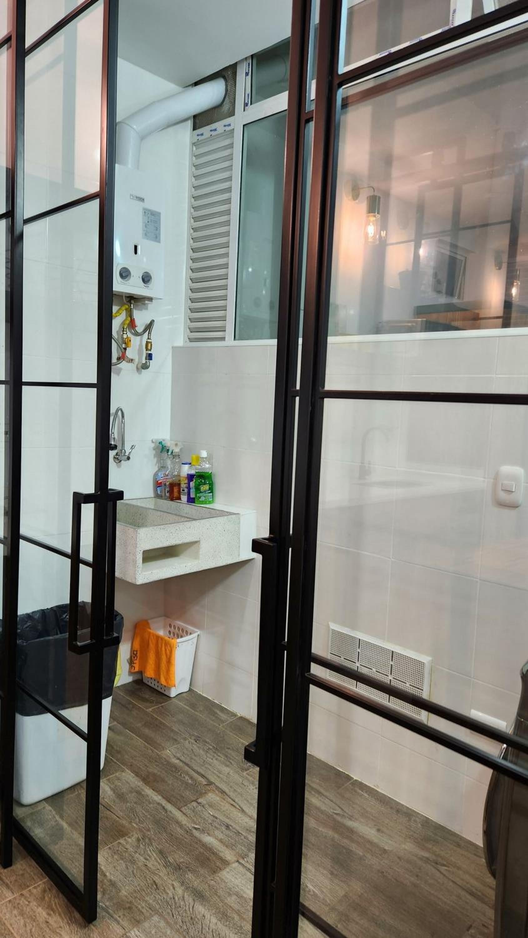 Muy cerca del aeropuerto apartamento Nuevo Familiar Lindo y acogedor
