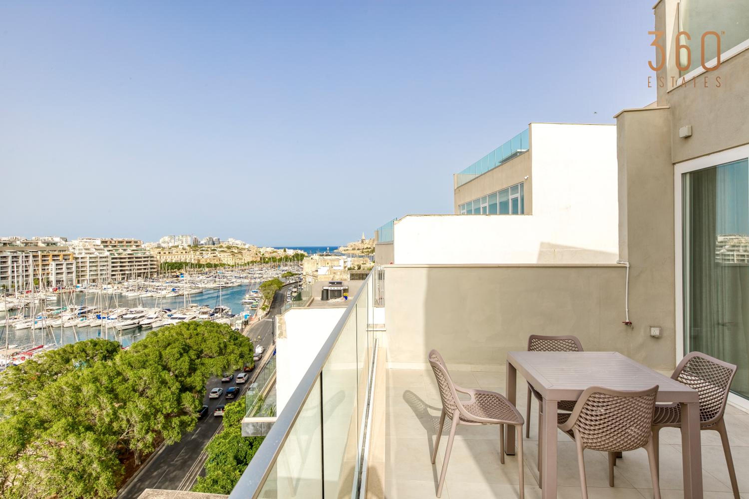 Wonderful marina 3BR home, with LUX interior w/AC by 360 Estates view 5