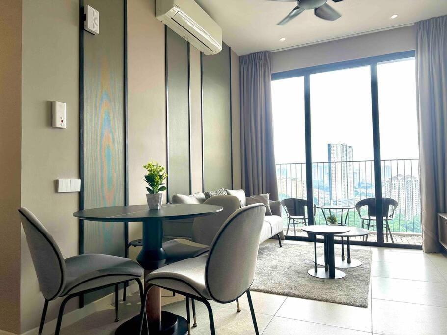 [Sky Infinity Pool] Modern Suite @ Mid Valley KL