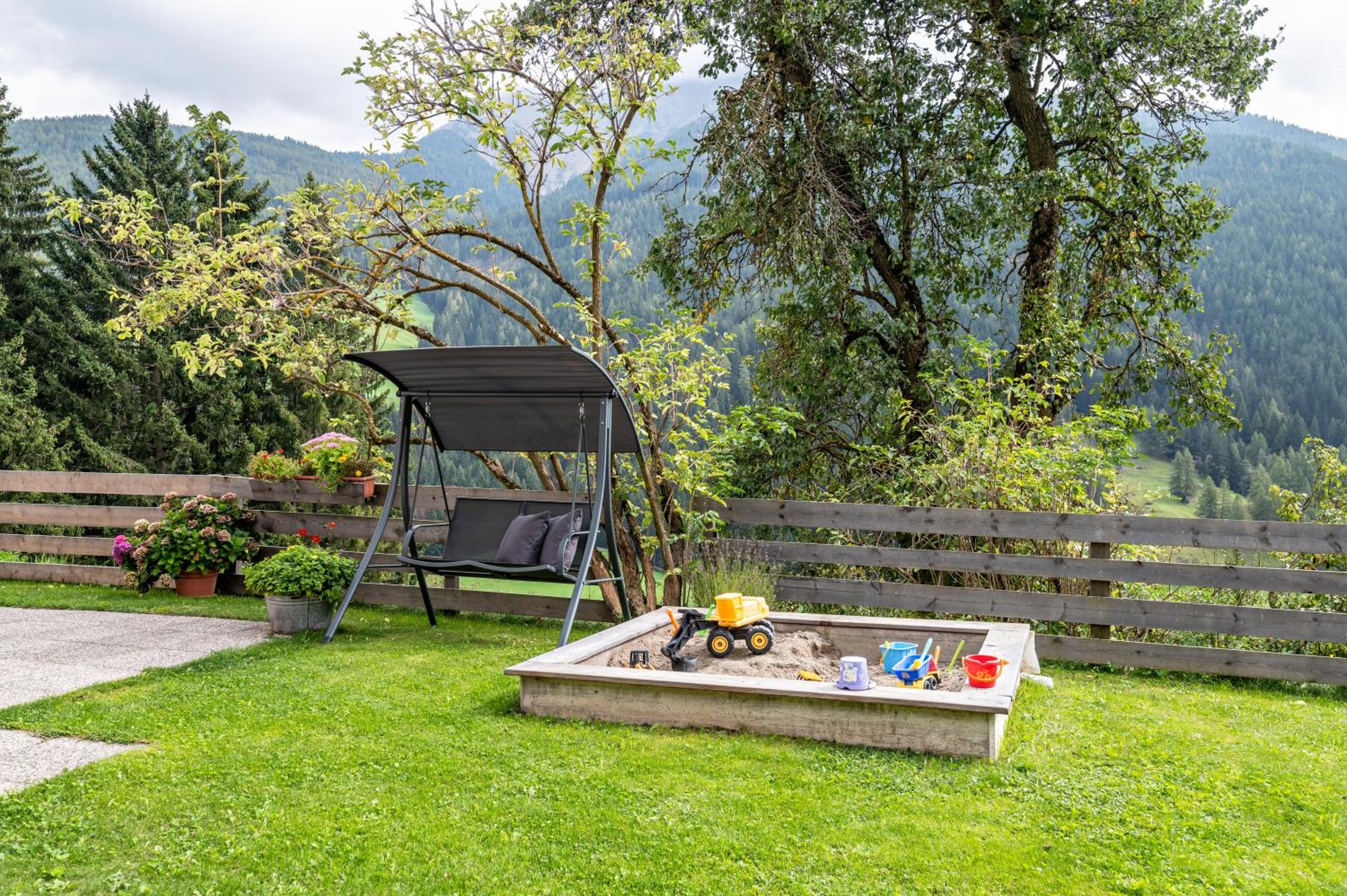 Obertegghof Wohnung Schartenblick