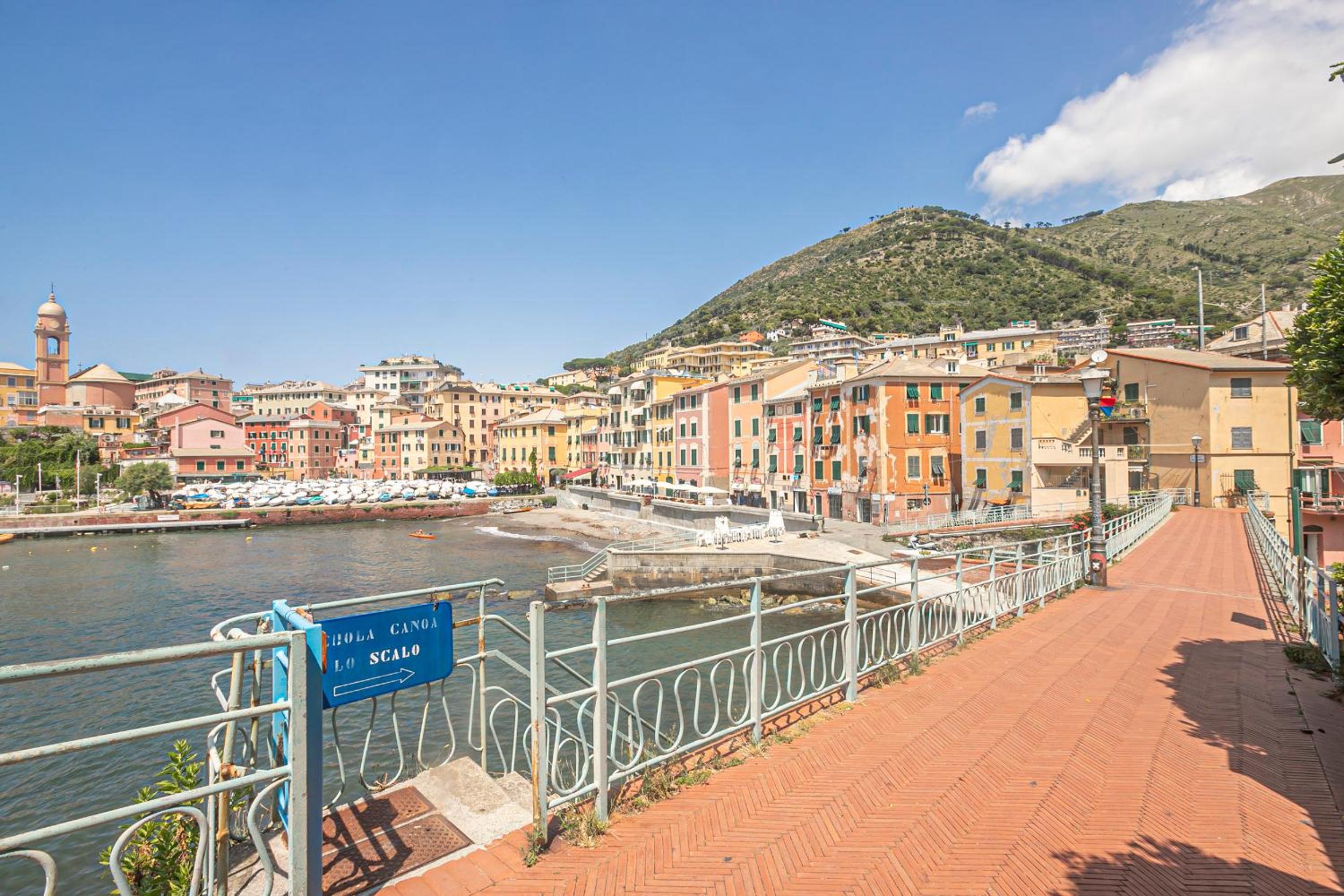 Real Italian Estate - Sea Haven