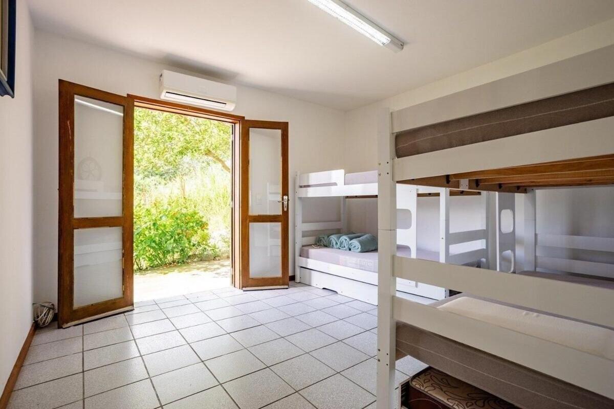 Casa super espaçosa com vista linda para o mar.