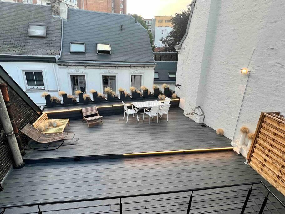 Maison avec 4 suites & Rooftop en plein centre ville - Place Saint Paul
