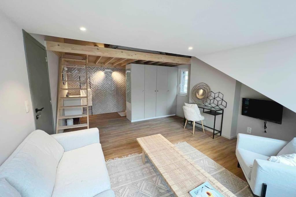 Maison avec 4 suites & Rooftop en plein centre ville - Place Saint Paul